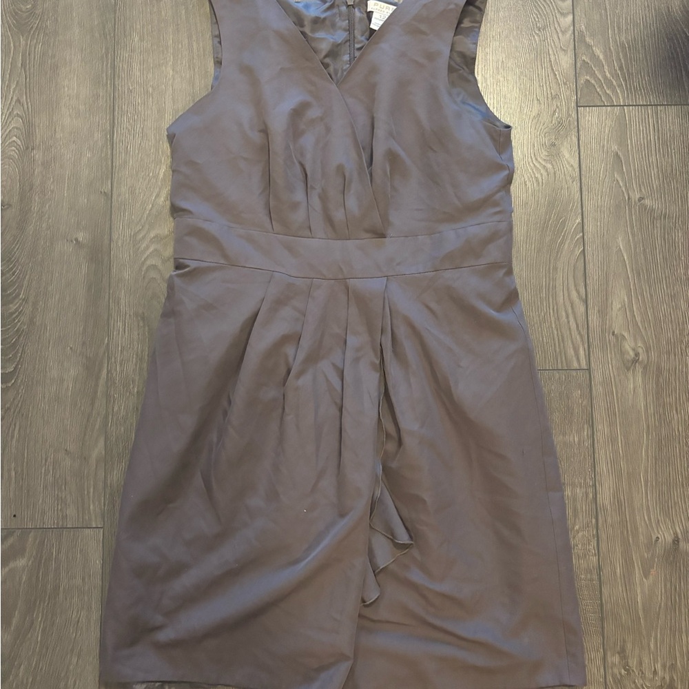 vintage sleeveless grey dress